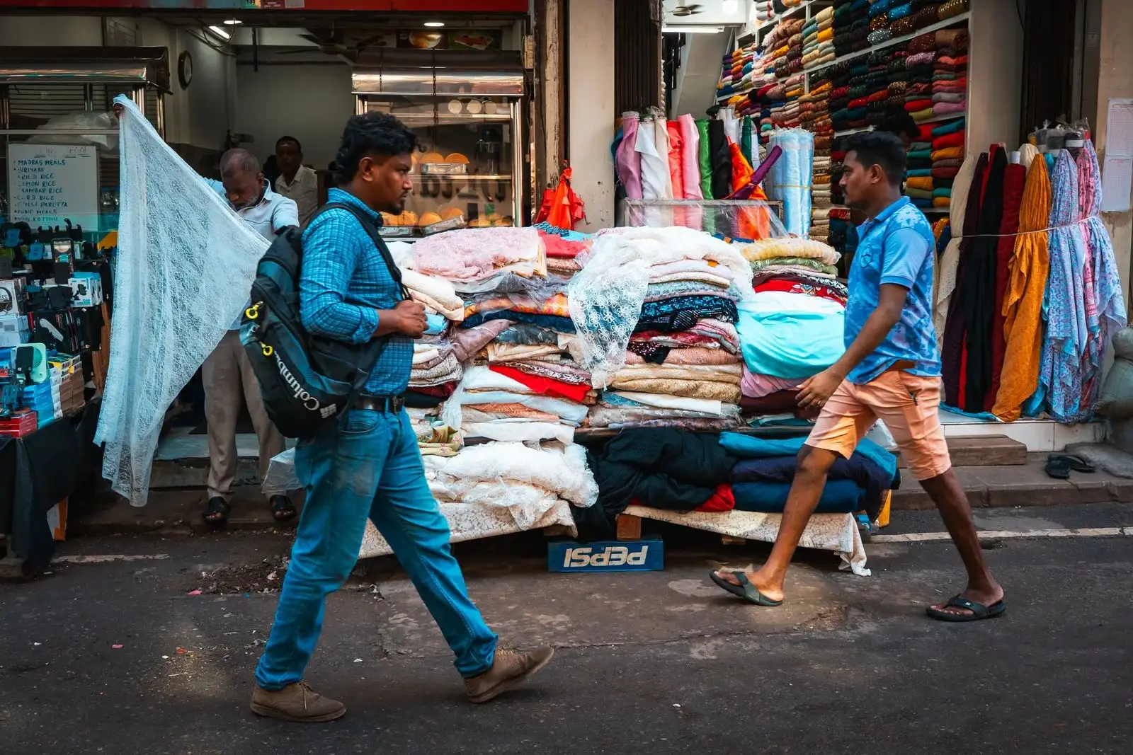 Pettah market in Colombo, the first stop after a Sri Lanka ETA visa is approved