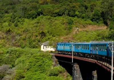 Sri Lanka train travel: the hill country line running through the Ella valley